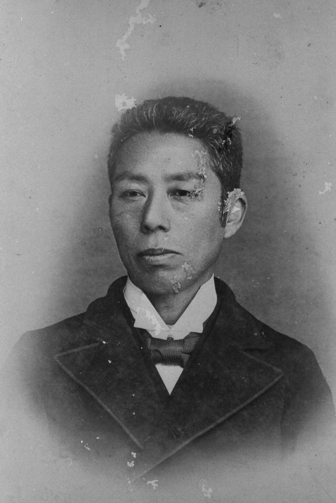 Senzaburo Miura. 